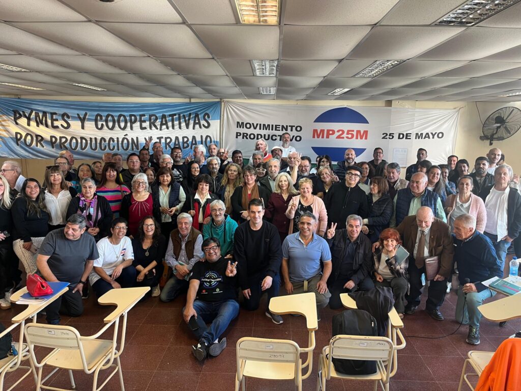 15 Nodos MP25M de 15 Comunas de la CABA se reunieron en Plenario