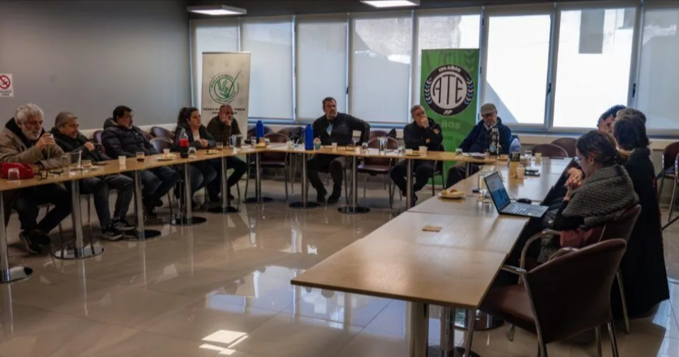 Industria nacional en emergencia: David Selser denunció el plan de desmantelamiento productivo y llamó a construir una alternativa desde las PyMEs y los trabajadores 2 EL MP25M EN ATE INUSTRICIDIO DE MILEI