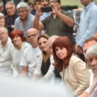 CRISTINA CON EL MP25M: Crisis Económica en Argentina: Desafíos y Soluciones para las PYMES según Raúl Hutin 12